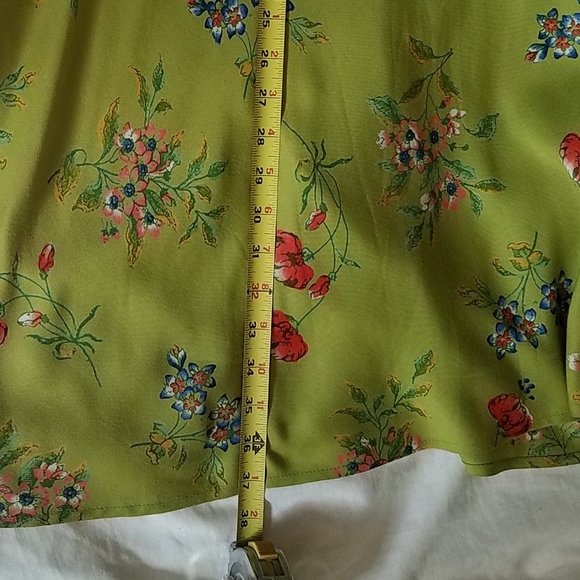 - green/red print maxi skirt - Picture 9 of 11